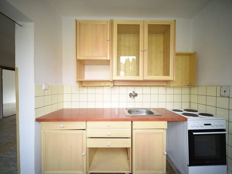 Pronájem bytu 3+1 s balkonem v Přídolí u Českého Krumlova